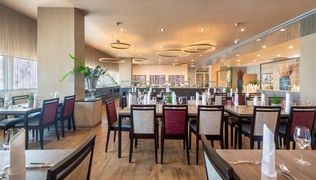 Radisson Blu Salzburg, Wyndham Grand Salzburg, GCH Hotel Group, Salzburg Konferenzhotel, Tagungshotel Salzburg, Radisson Blu Hotel Conference Centre Salzburg, Meetings Salzburg, Kongresshotel Österreich, Businesshotel Salzburg, Hotelmarkt Salzburg