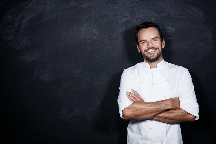 Go By Steffen Henssler Tv Koch Startet Sushi Lieferdienst In Munchen eskarte
