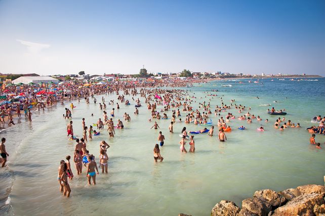 Costinesti, Explosion