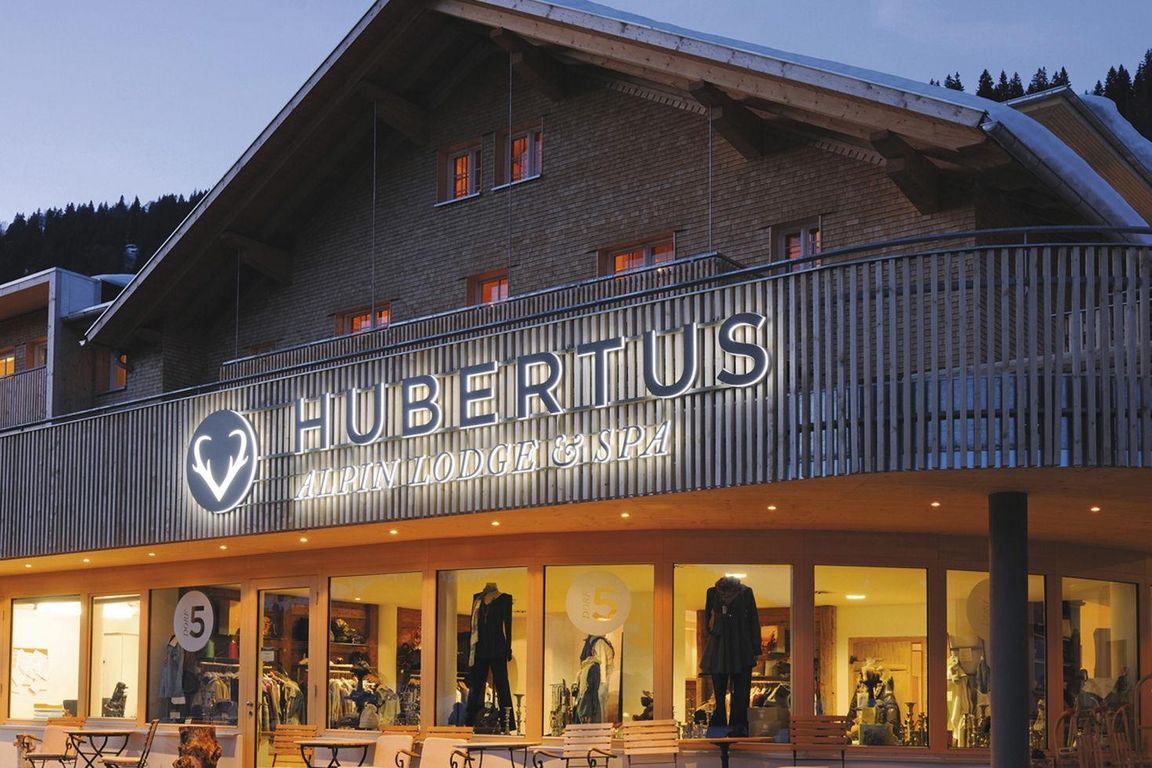Lawine Trifft Hotel Hubertus Alpin Lodge In Balderschwang eskarte