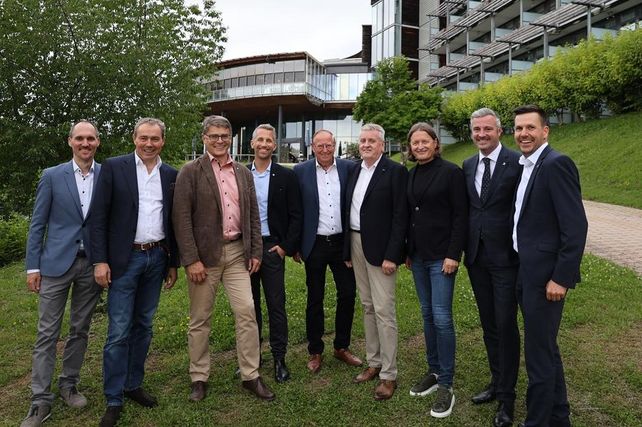 Thermenresort Loipersdorf, Falkensteiner Michaeler Tourism Group, FMTG, Hotel Das Sonnreich, Bad Loipersdorf, Merkur Versicherung, Granit Holding, Therme Loipersdorf, Falkensteiner Hotel Loipersdorf, Tourismus Steiermark, Wellnesshotel Österreich, Schaffelbad, Congress Loipersdorf, Thermenhotel Österreich