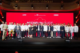 Michelin Guide Deutschland 2026, Michelin Sterne 2026, Michelin Verleihung, Michelin Preisverleihung, Michelin Gala, Sternerestaurants Deutschland, Michelin Sterne Restaurants, Drei Sterne Restaurant, Zwei Sterne Restaurant, Ein Stern Restaurant, Gastronomie Deutschland, Spitzenküche, Fine Dining, Gourmetrestaurants, Sternekoch, Sterneküche, Michelin Guide, Restaurantführer, Gastronomie Awards, Bildergalerie Michelin, Michelin Gewinner 2026, Restaurant Auszeichnungen, deutsche Spitzengastronomie, L.A. Jordan Deidesheim, Michelin Deutschland, Gourmetküche Deutschland, Michelin Sternevergabe,