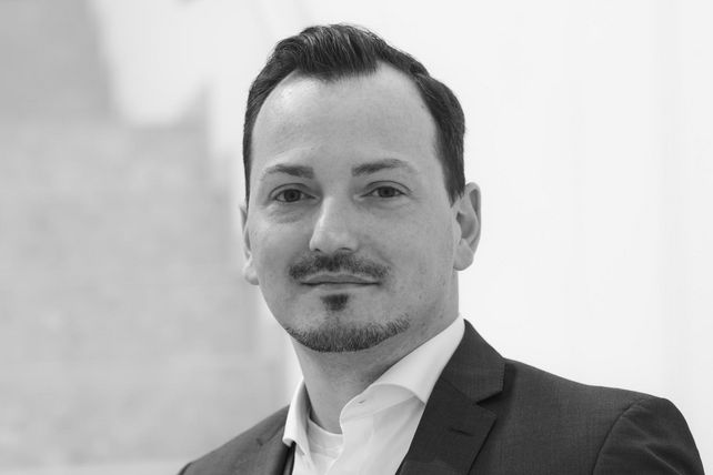 Tim Gilbert-Lichtenberg l