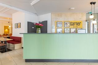Garner Hotel Frankfurt – Main Station, Novum Hospitality, IHG Hotels & Resorts, Garner Hotels, Hotel Continental Frankfurt, Hoteleröffnung Frankfurt, Hotel-Rebranding, Hotelkonversion, Schwarzbart-Lemler, Frankfurter Hauptbahnhof