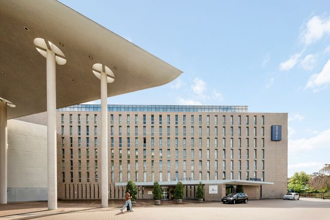 Iremis, Novotel Freiburg, Scandic Hotels, Scandic Freiburg, Deka Immobilien, Novotel Freiburg am Konzerthaus, Iremis Hotel Immobilienfonds I, Hotel Freiburg, Hotelimmobilien, Hotelinvestition Freiburg