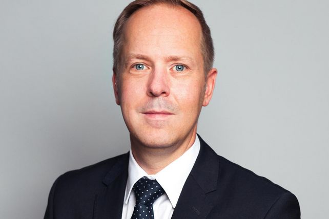 Reiner Bauch, Dormero