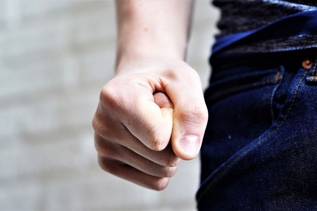 Schlägerei, Arbeitsweg