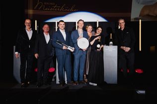 Berliner Meisterköche 2025, Nicholas Hahn, Cookies Cream, Aufsteiger des Jahres, Jeff Claudio, Stoke, Jana Kämpfer, Manon Brasserie Nouvelle, Luna D´Oro, Clärchens Ballhaus, Adana Grillhaus, Berliner Kiezmeister, Dustin Franke, Berliner Barkultur, Vadim Otto Ursus Henselder, Gastronomischer Innovator, Partner für Berlin, Franziska Giffey, Gastronomie Berlin