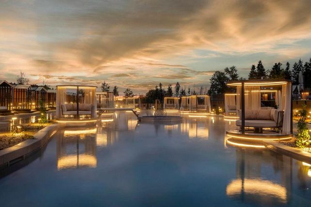 Hotel Das Stemp, Stemp Oasee, Wellness, textilfreier Freiraum, Naturpool, Seesauna, Schneeraum, Granit-Whirlpool, Schaukelwald, Wellnessurlaub, Bayern.