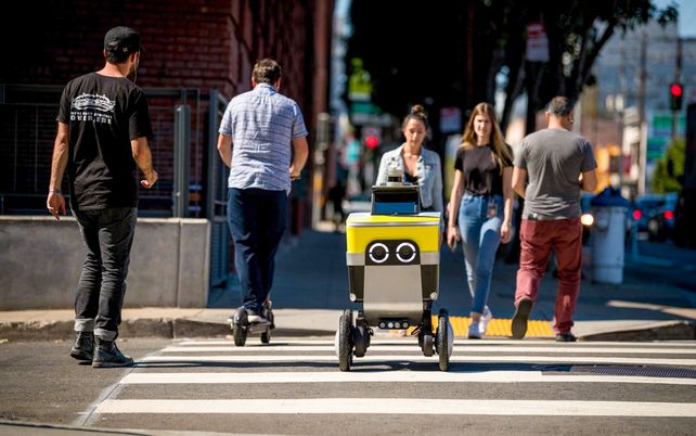 Uber Eats, Lieferroboter, EntführerFoto, Serve Robtics