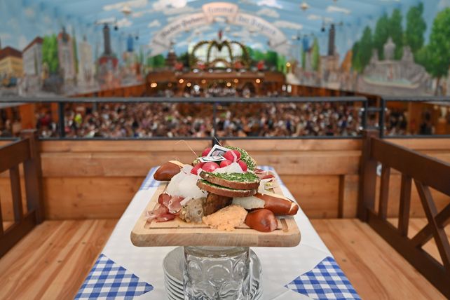 Wiesnzelte, Oktoberfest, tauschen, verkaufen, Portal, Reservierung