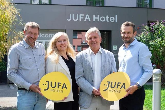 EOSS, Jufa, Rettung, Übernahme