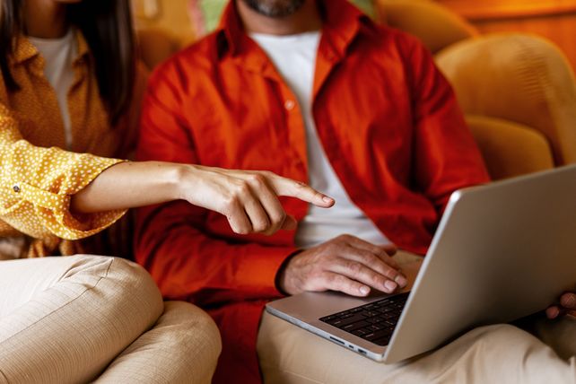 YouGov, Künstliche Intelligenz Reisen, KI im Tourismus, Reisestudie Deutschland, KI-Anwendungen Reiseplanung, Reisebuchung KI, digitale Reisehilfen, Tourismus Deutschland, Reisetrends 2026