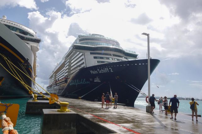 Mein Schiff 2 Flüchtlinge 