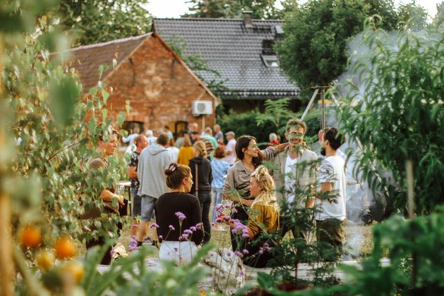 Symposium, die Gemeinschaft