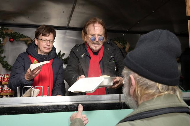 Frank Zander Caritas-Foodtruck 