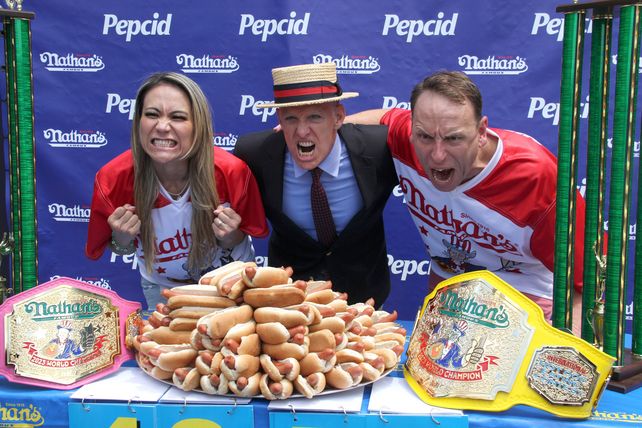 Joey Chestnut, New York, Hot-Dog, Wettessen