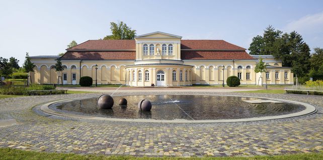 Orangerie Neustrelitz, Betreiber