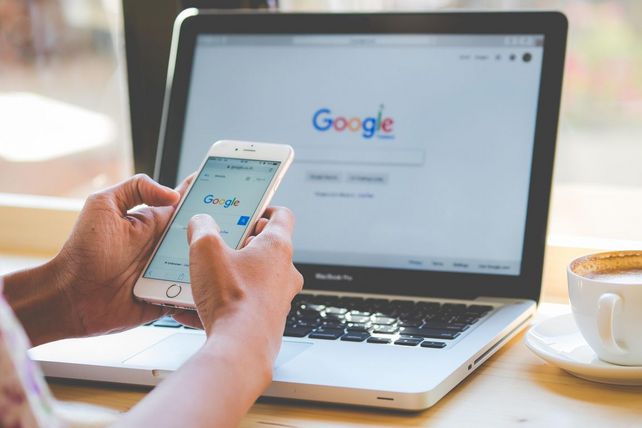 IHG, Google AI Mode, Google Hotelbuchung, IHG Google, Agentic AI booking pilot, Google Agentic AI, Hotelbuchung KI, Direktbuchung Hotels, Direct Booking, Google Provision Hotelbuchung, Direct Offers, ChatGPT Hotels, künstliche Intelligenz Hotellerie