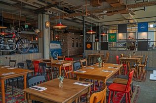 Motorworld Böblingen, Motorworld Inn Restaurant, Motorworld Inn Hotel, V8 Classic Hotel Böblingen, Gastronomie Stuttgart, Hotel Böblingen, Rauschenberger Catering, Eventlocation Böblingen, Tagungshotel Stuttgart, Motorworld Region Stuttgart