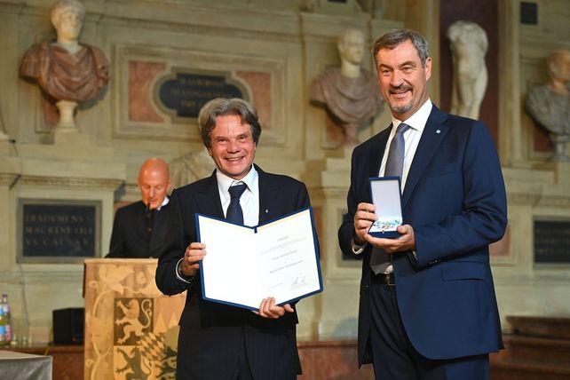 Michael Käfer, Verdienstorden