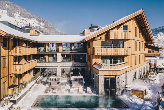 Alpin Family, InLeisure