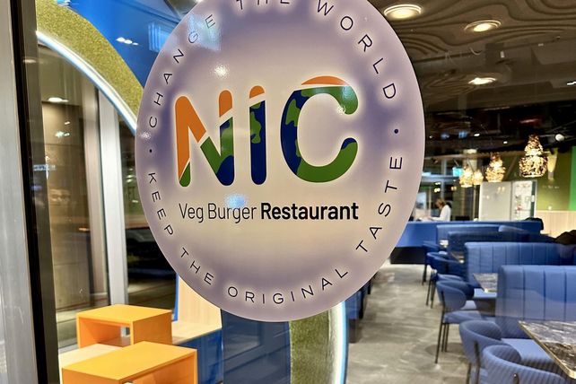 NIC veg Burger Restaurant