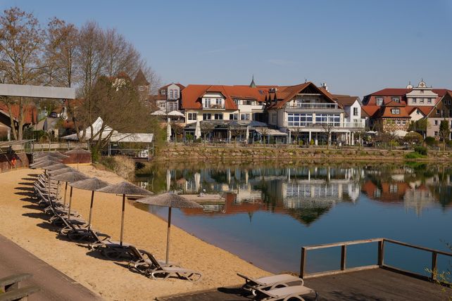 Seehotel Niedernberg