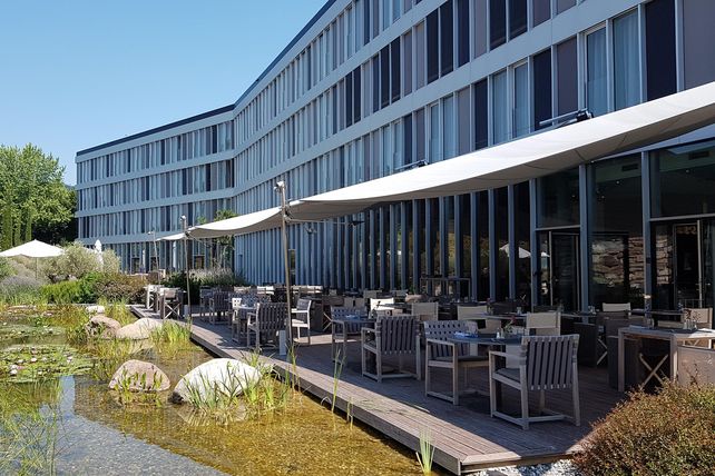 Modern Times Hotel in Vevey