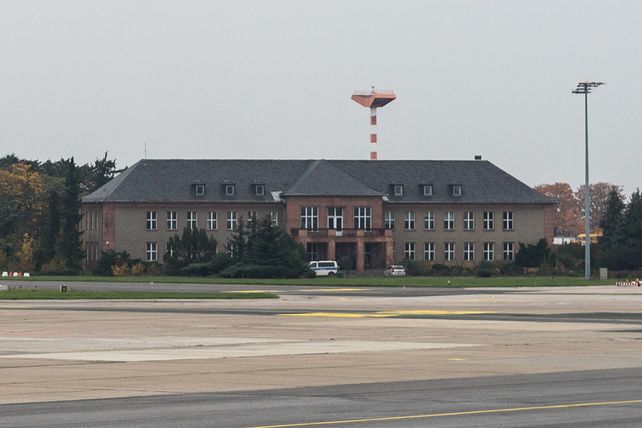 Bund, Generalshotel, Flughafen, BER