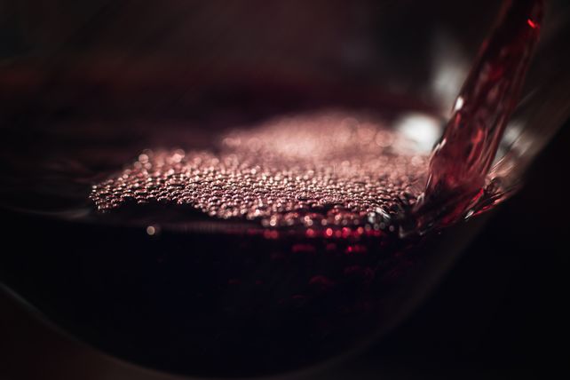 Absatzprobleme, Frankreich, Wein, Alkohol, destillieren