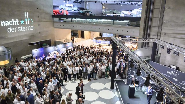 ahgz Sterne Awards 2026, Nacht der Sterne, Jan Hartwig, Schwarzwaldstube, Torsten Michel, Sterneköche, Restaurant-Ranking, Spitzengastronomie Deutschland, Mercedes-Benz Museum Stuttgart, Gastronomie-Auszeichnung