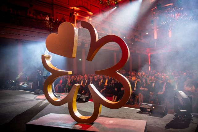 Guide Michelin, Frankfurt am Main, Sterne-Verleihung, Gastronomie, Hotellerie, Dehoga Hessen, Sterne über Frankfurt, Wirtschaftsfaktor, Spitzengastronomie, Gesellschaftshaus Palmengarten, Kulinarik