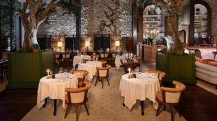 Thomas Bühner, Aliée Istanbul, Luxushotel Istanbul, Paris Society Hotel Collection, Fine Dining Istanbul, Sternekoch Türkei, Tersane Istanbul, Hotellerie Türkei, Gastronomie Istanbul, Well+ Longevity, Powerstrip Studio