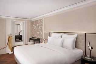 Palais Coburg, Wien, Wiedereröffnung, Hotel, Private Guesthouse, Suiten, Silvio Nickol Gourmet Restaurant, Lewis Emerson, Spa, Weinarchiv, Michelin, Luxushotel