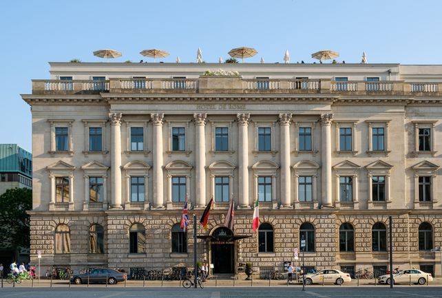 PIF, Beteiligung, Rocco Forte Hotels