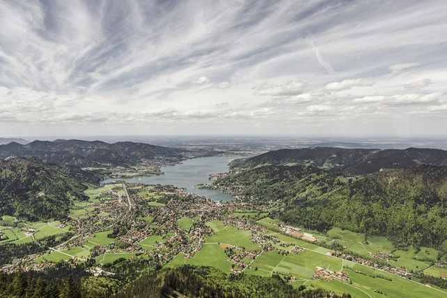 Starnberger See, Tegernsee, Hotelmarkt, Christie & Co, Hotelimmobilien, Investoren, Übernachtungszahlen, Hotellerie, Premium-Segment, Marktbericht, München, Bettenauslastung