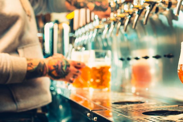  Fünf Euro, halber Liter Bier