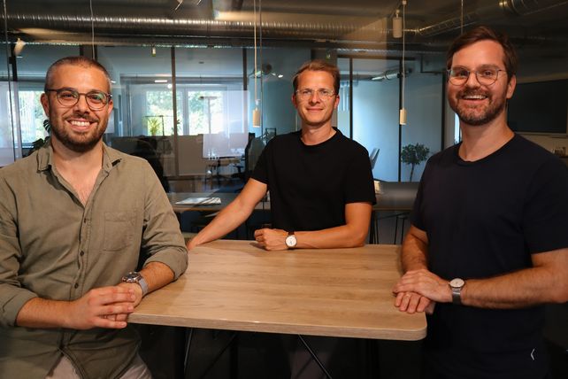 Robin König, straiv