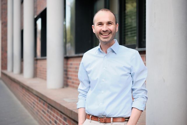 Arthur Käser, L'Osteria, Chief Operating Officer, COO, Systemgastronomie, Fachpublikum, Hotellerie, Gastronomie, FR L'Osteria SE, Expansion, Casual Dining, La Famiglia, Unternehmensführung, Linda Bornschier, KFC, Starbucks.