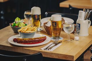 Kuchel Eck, Josef Laggner, Berlin, Charlottenburg-Wilmersdorf, Ludwigkirchplatz, Eckkneipe, Gastronomie Berlin, Laggner Gruppe, Berliner Kneipenkultur, Restaurantöffnung Berlin