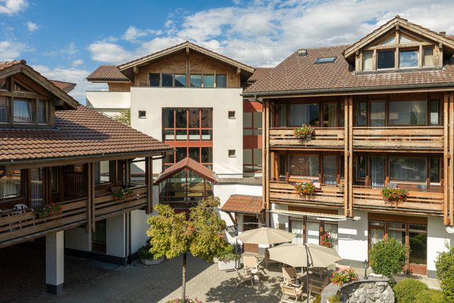 Hotel Aeschi Interlaken Handwritten Collection
