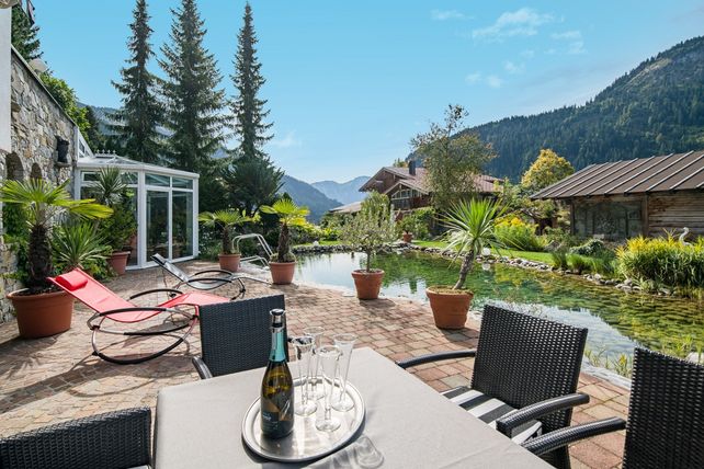 Sunneschlössli, Tannheimer Tal, Matthias Kienzle, Nina Kienzle, Nesselwängle, Boutique-Apartmenthaus, Tirol, Hotellerie, Hotelübernahme, Daniela Grasmück Niedermann