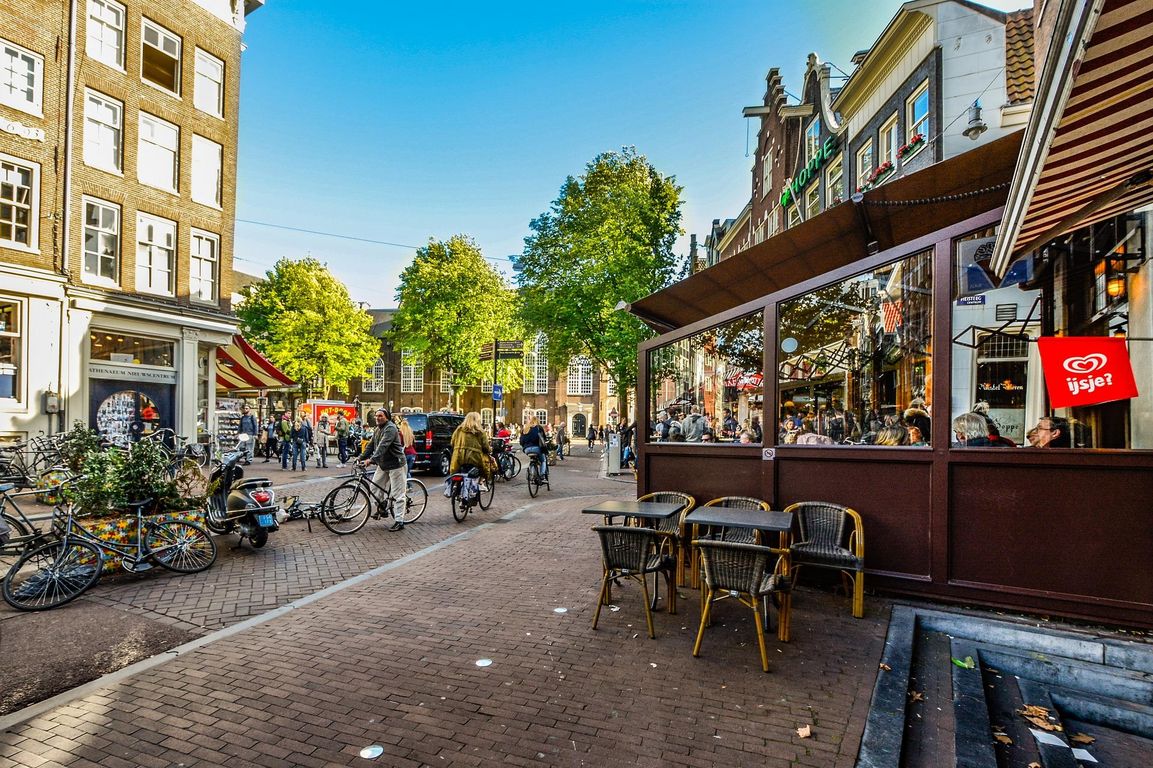 Sperrstunde Fur Cafes Und Restaurants Niederlande Verscharfen Corona Regeln Tageskarte