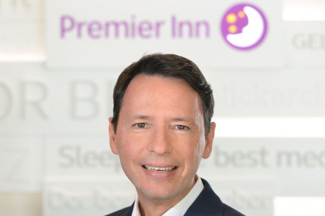 Florian Graetz, Premier Inn